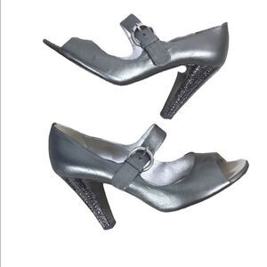 GIUSEPPE ZANOTTI Peep Toe Mary Jane Metallic Heels Silver Grey 7